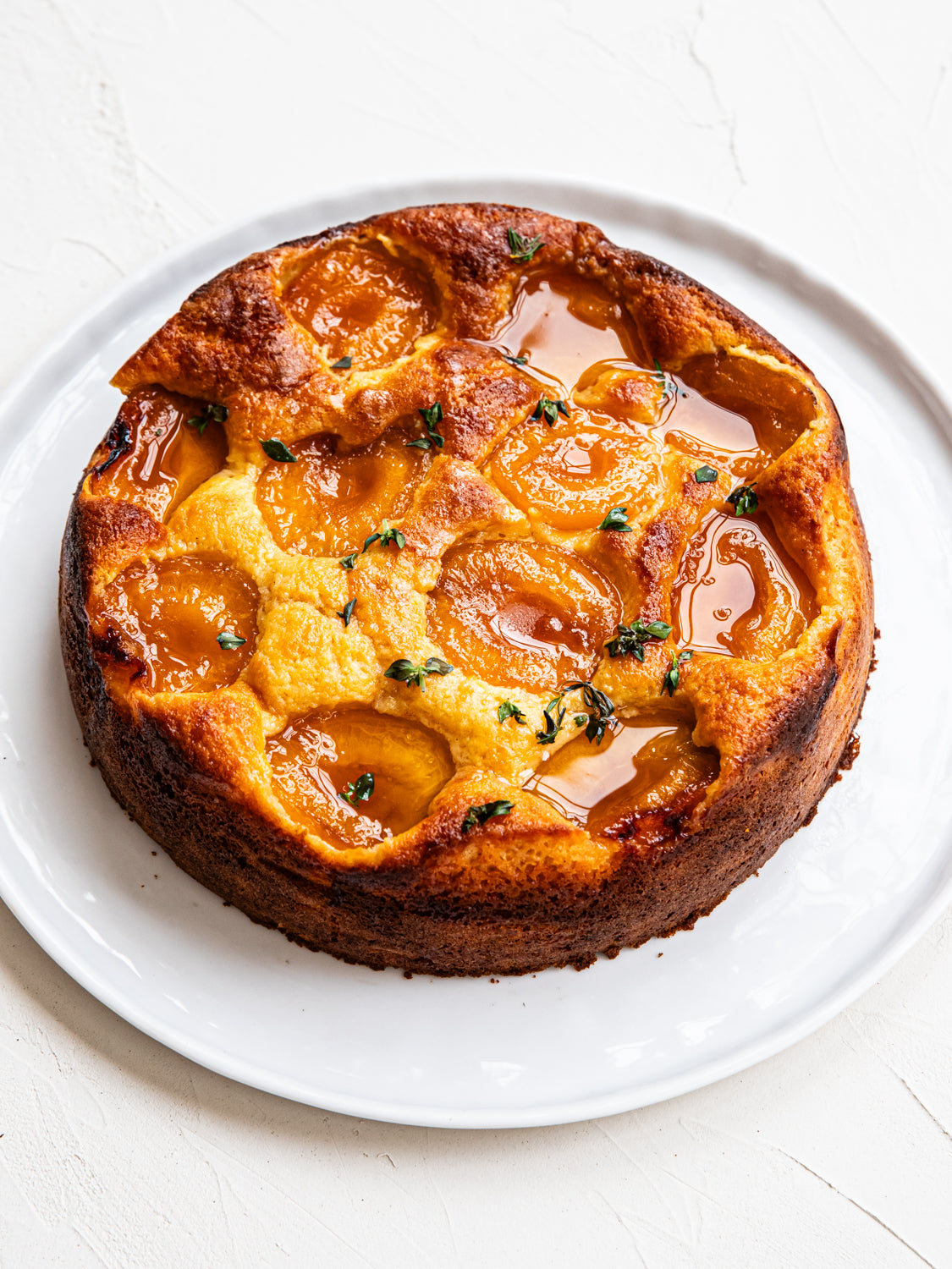 Canned apricot, ricotta and thyme cake